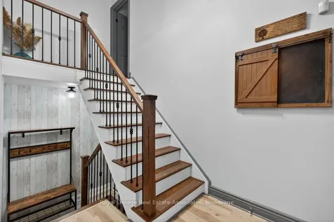84 Loon Avenue Barrie ON L4N 8V9