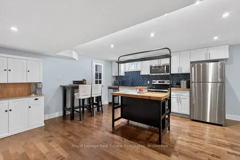 84 Loon Avenue Barrie ON L4N 8V9