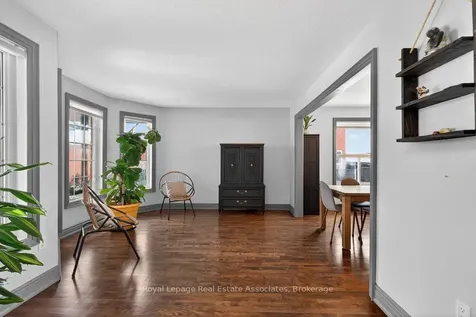 84 Loon Avenue Barrie ON L4N 8V9