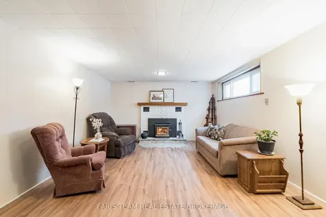 257 Church Street Penetanguishene ON L9M 1G6