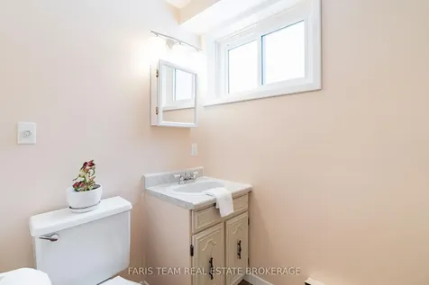 257 Church Street Penetanguishene ON L9M 1G6