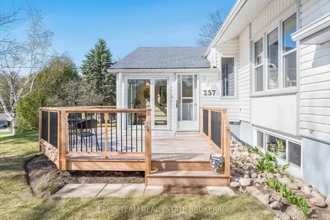 257 Church Street Penetanguishene ON L9M 1G6