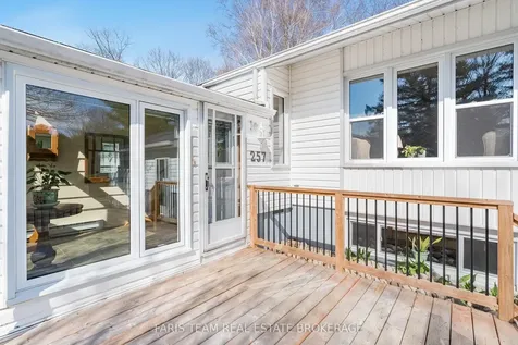 257 Church Street Penetanguishene ON L9M 1G6