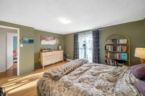 10 Ford Street Barrie ON L4N 5X2
