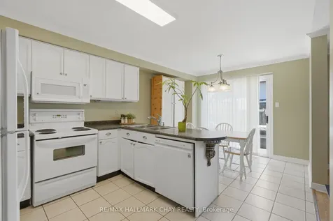 21 Carr Drive Barrie ON L4N 6N3