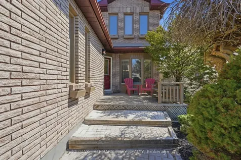 21 Carr Drive Barrie ON L4N 6N3