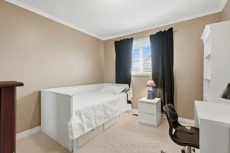 21 Carr Drive Barrie ON L4N 6N3