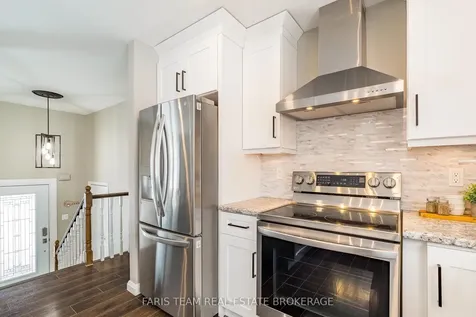 61 Mill Street E Springwater ON L0L 1V0