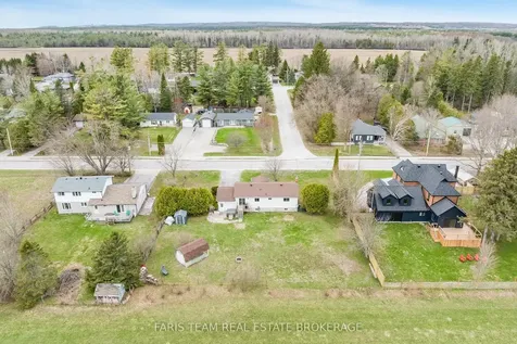 61 Mill Street E Springwater ON L0L 1V0
