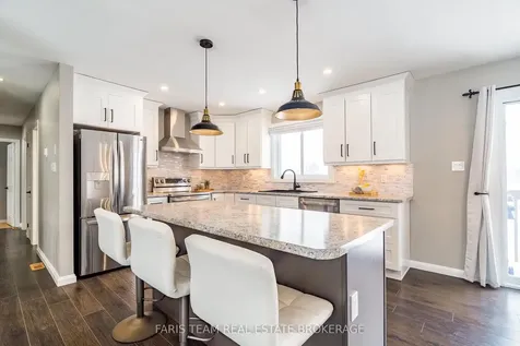 61 Mill Street E Springwater ON L0L 1V0