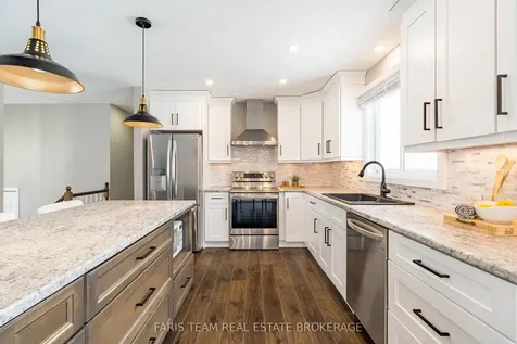 61 Mill Street E Springwater ON L0L 1V0