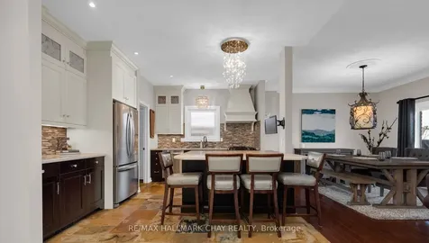 37 Brookfield Crescent Barrie ON L4N 9R6