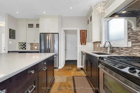 37 Brookfield Crescent Barrie ON L4N 9R6
