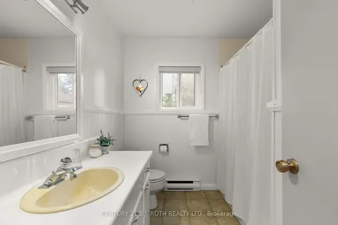 60 Tamarack Drive Oro-medonte ON L0L 1T0