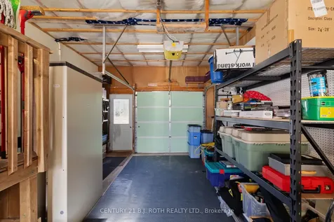 60 Tamarack Drive Oro-medonte ON L0L 1T0