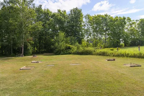 60 Tamarack Drive Oro-medonte ON L0L 1T0