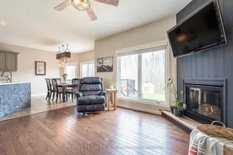 53 Boyd Crescent Oro-medonte ON L0K 1N0