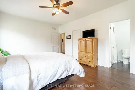 53 Boyd Crescent Oro-medonte ON L0K 1N0