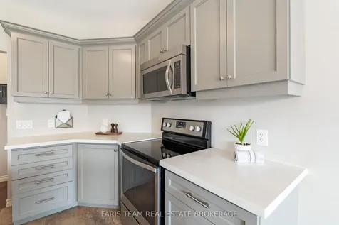 53 Boyd Crescent Oro-medonte ON L0K 1N0