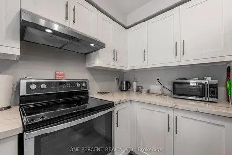 67 Hawthorne Crescent Barrie ON L4N 9Y8