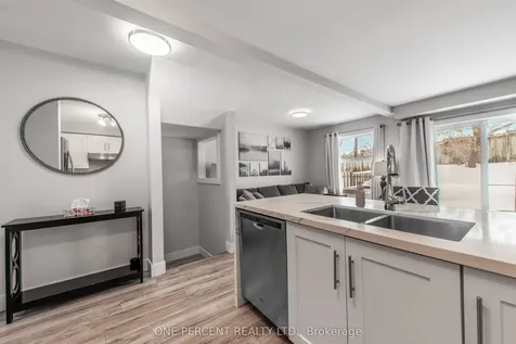 67 Hawthorne Crescent Barrie ON L4N 9Y8