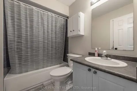 67 Hawthorne Crescent Barrie ON L4N 9Y8