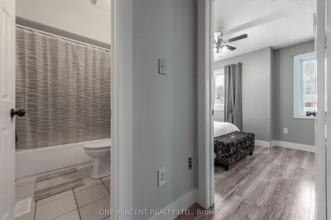 67 Hawthorne Crescent Barrie ON L4N 9Y8