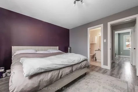 67 Hawthorne Crescent Barrie ON L4N 9Y8