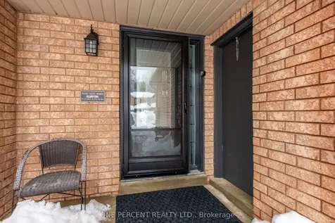 67 Hawthorne Crescent Barrie ON L4N 9Y8