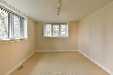 1363 St. Vincent Street Springwater ON L9X 0P7