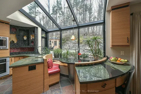 1363 St. Vincent Street Springwater ON L9X 0P7