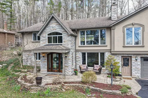 1363 St. Vincent Street Springwater ON L9X 0P7