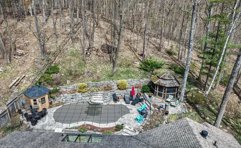 1363 St. Vincent Street Springwater ON L9X 0P7