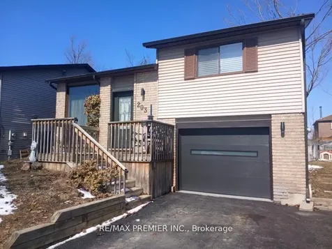 203 Burns Circle Barrie ON L4N 6A5