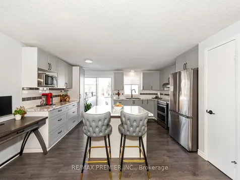 203 Burns Circle Barrie ON L4N 6A5