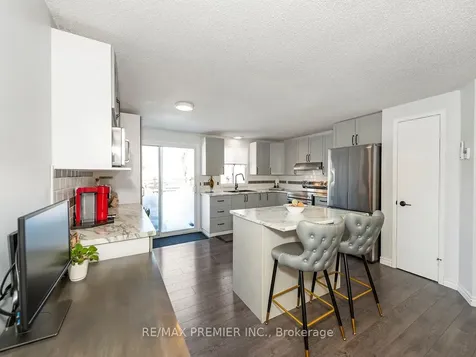 203 Burns Circle Barrie ON L4N 6A5