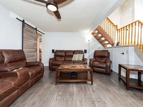 203 Burns Circle Barrie ON L4N 6A5