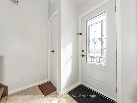 203 Burns Circle Barrie ON L4N 6A5