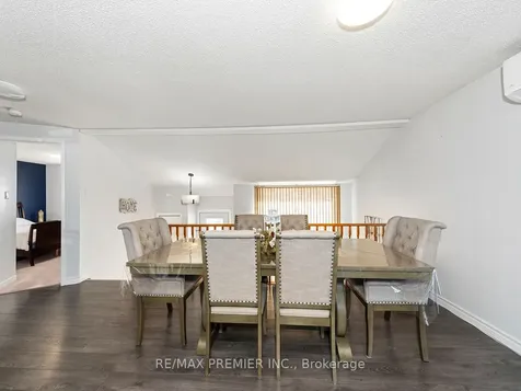 203 Burns Circle Barrie ON L4N 6A5