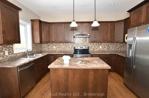 25 Rue Vanier N/a Tiny ON L9M 0J2