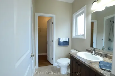 25 Rue Vanier N/a Tiny ON L9M 0J2