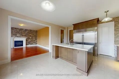61 Mcisaac Drive Springwater ON L4M 4S4