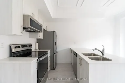 42 Fairlane Avenue Barrie ON L9J 0M9