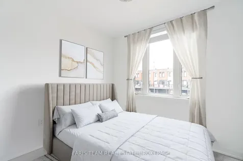 42 Fairlane Avenue Barrie ON L9J 0M9