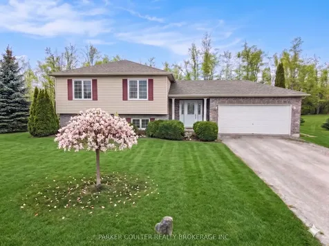 4676 Zachary Crescent Ramara ON L3V 0K8