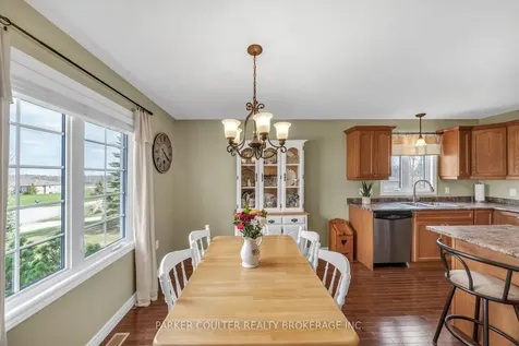 4676 Zachary Crescent Ramara ON L3V 0K8
