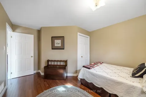 4676 Zachary Crescent Ramara ON L3V 0K8