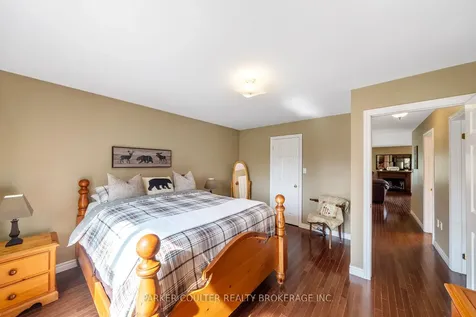 4676 Zachary Crescent Ramara ON L3V 0K8