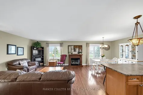 4676 Zachary Crescent Ramara ON L3V 0K8