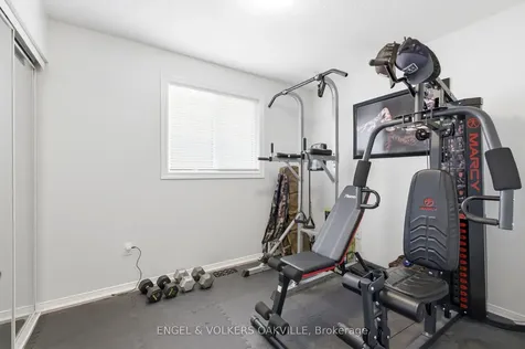 30 Porritt Street Barrie ON L4N 6Y3